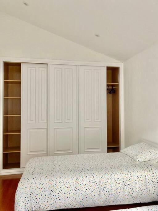 Villa Lucerna Pantin Екстер'єр фото